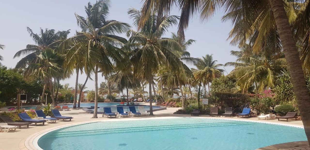 Villa met privé zwembad in Résidence Safari Village Saly Exterior foto