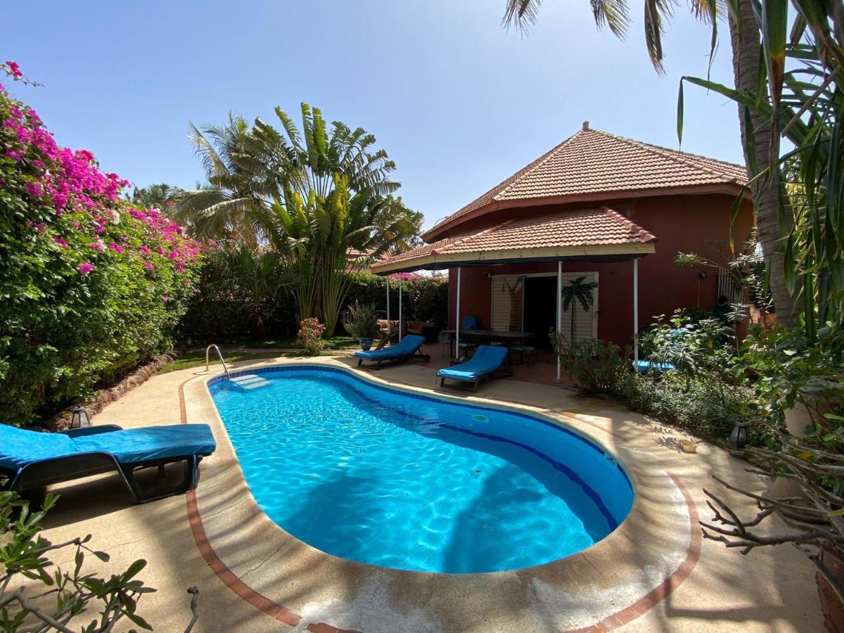 Villa met privé zwembad in Résidence Safari Village Saly Exterior foto