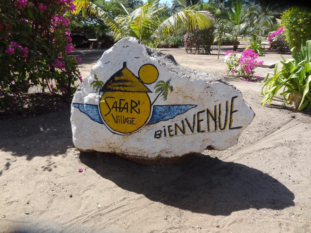 Villa met privé zwembad in Résidence Safari Village Saly Exterior foto