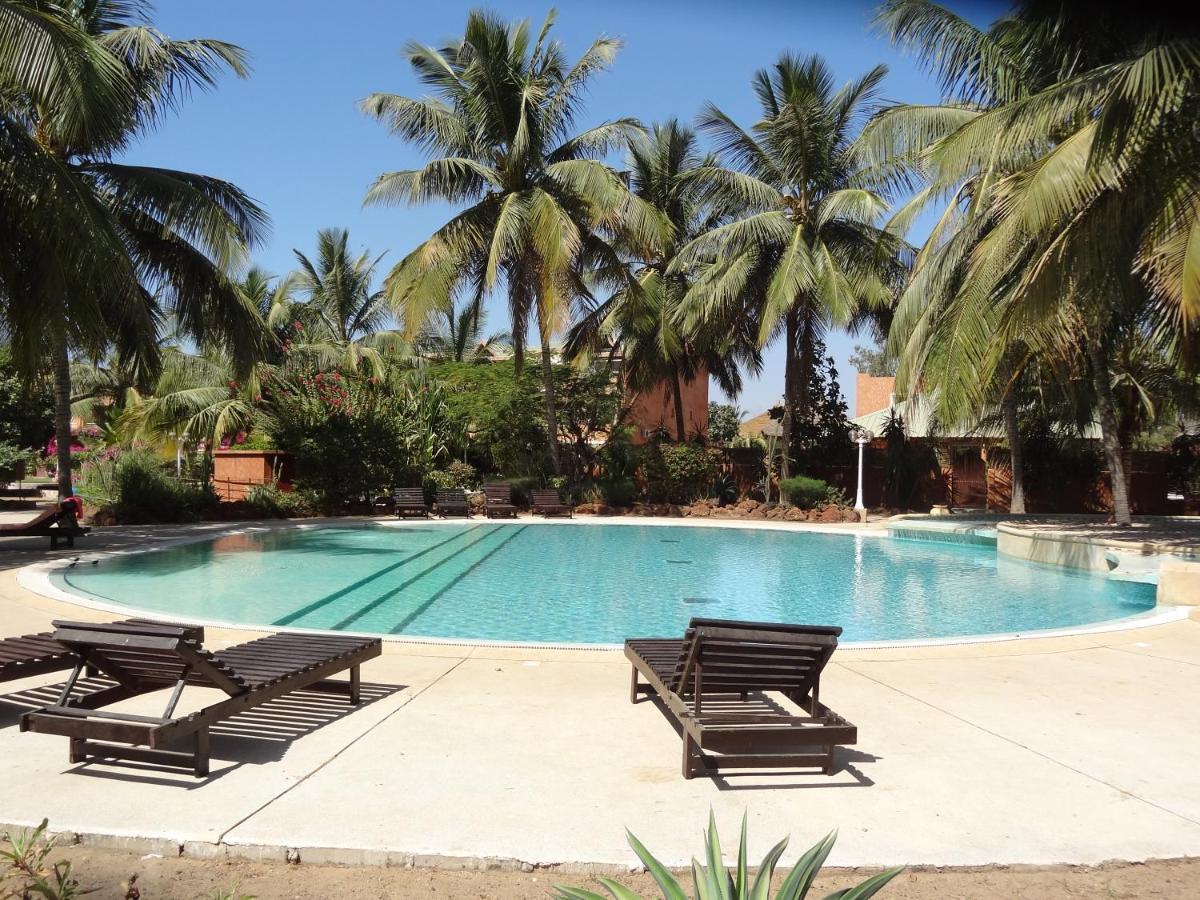 Villa met privé zwembad in Résidence Safari Village Saly Exterior foto